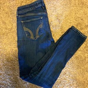 Hollister skinny jeans size 26
